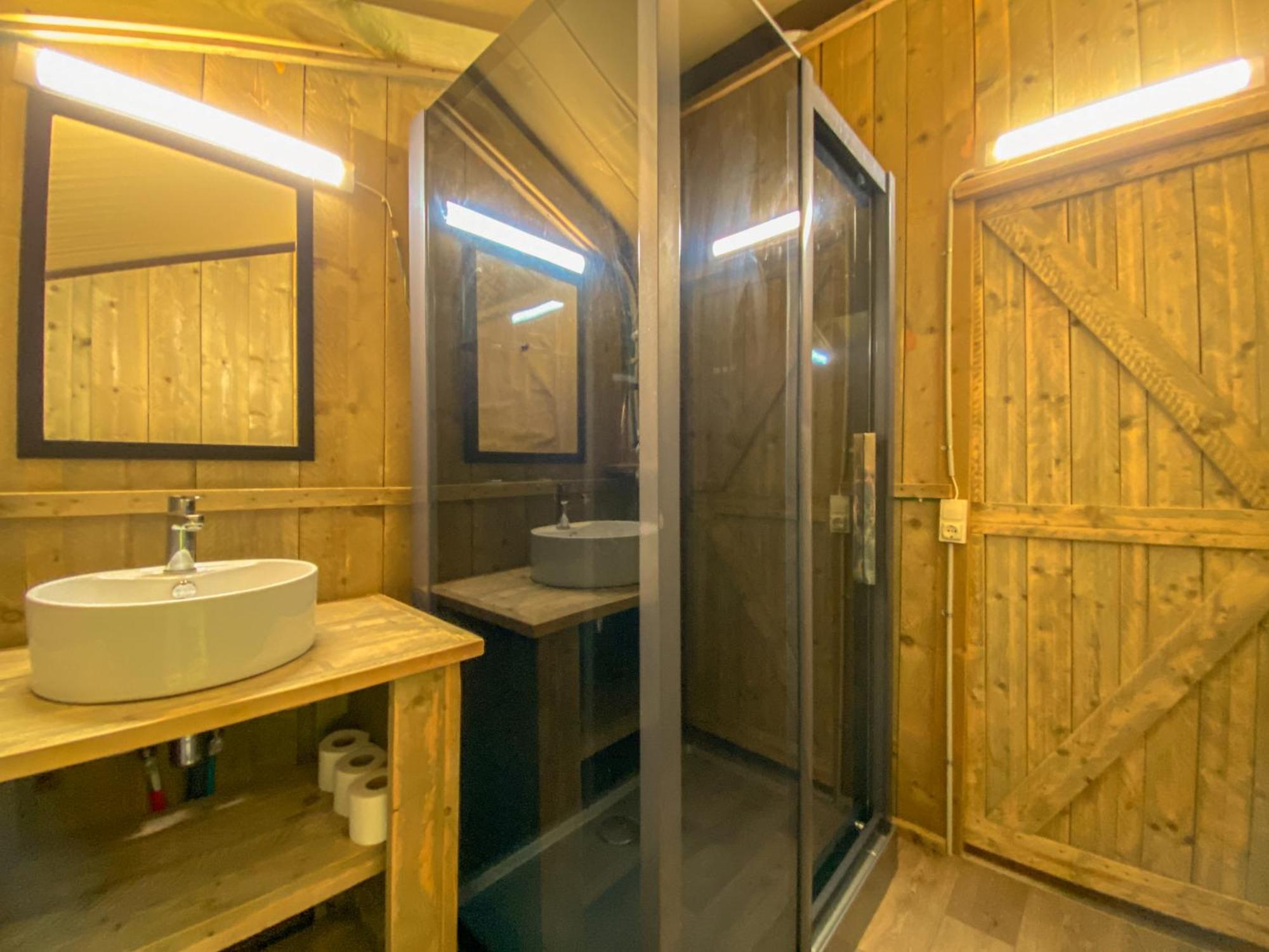 Càmping Parc Gualba Gualba de Dalt Ngoại thất bức ảnh