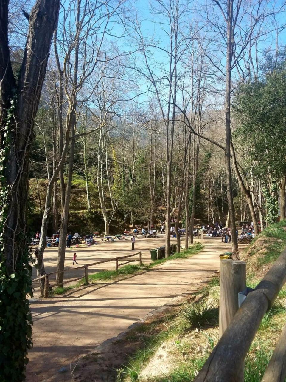 Càmping Parc Gualba Gualba de Dalt Ngoại thất bức ảnh