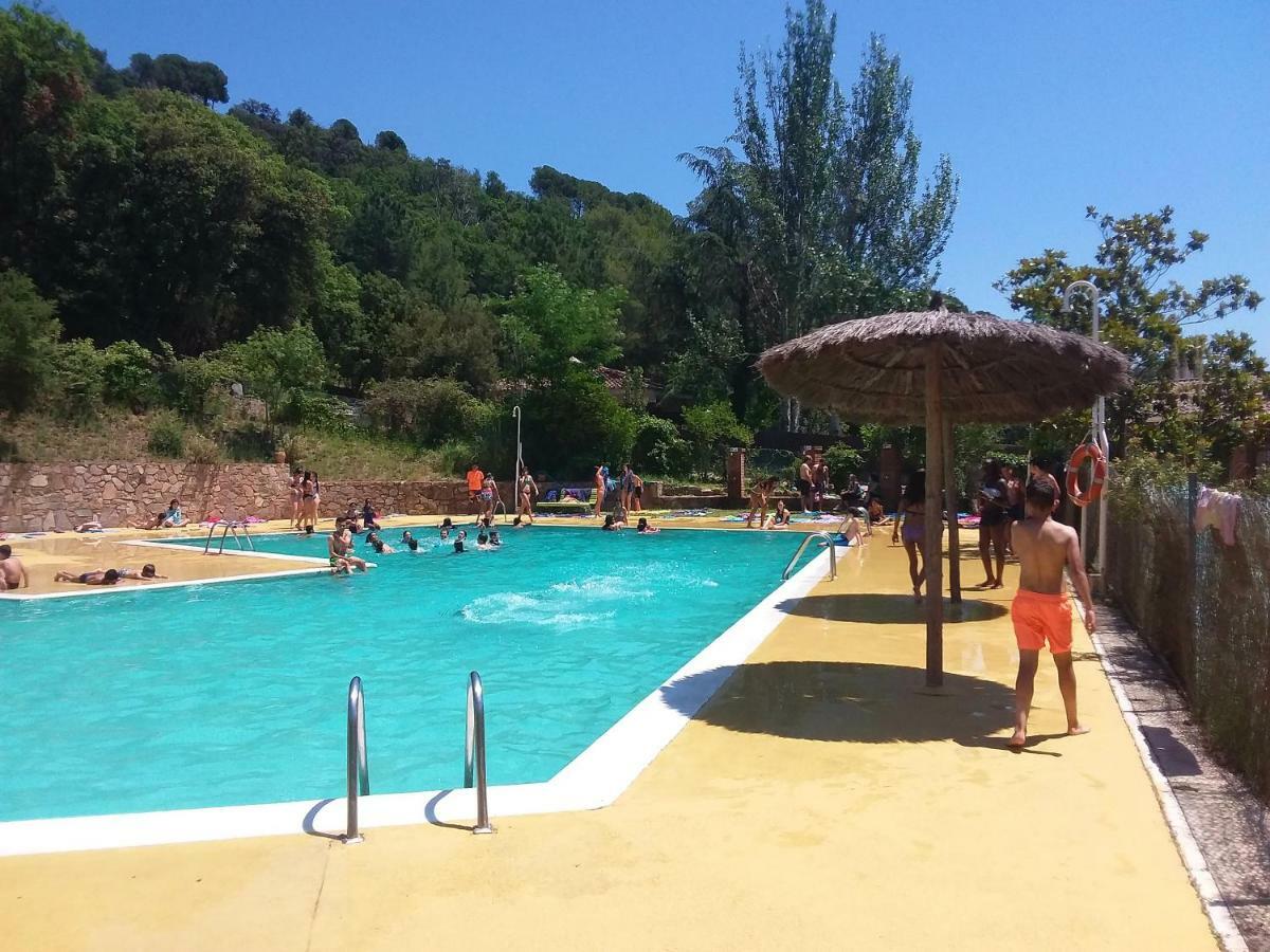 Càmping Parc Gualba Gualba de Dalt Ngoại thất bức ảnh